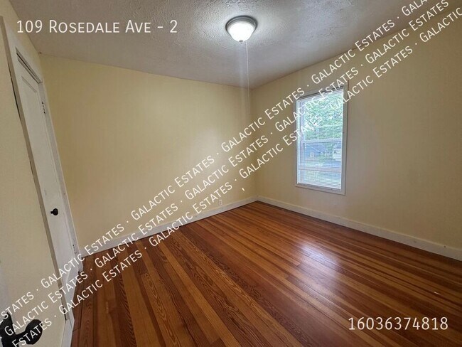 Building Photo - 109 Rosedale Ave