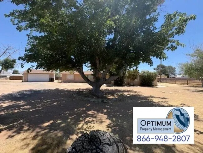 Building Photo - Charming Apple Valley Home on a Spacious Lot