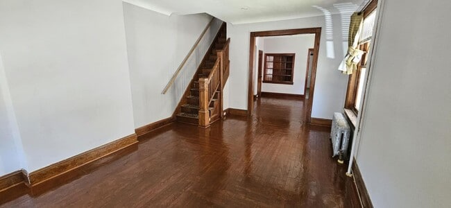 Building Photo - 249 Highland Ave