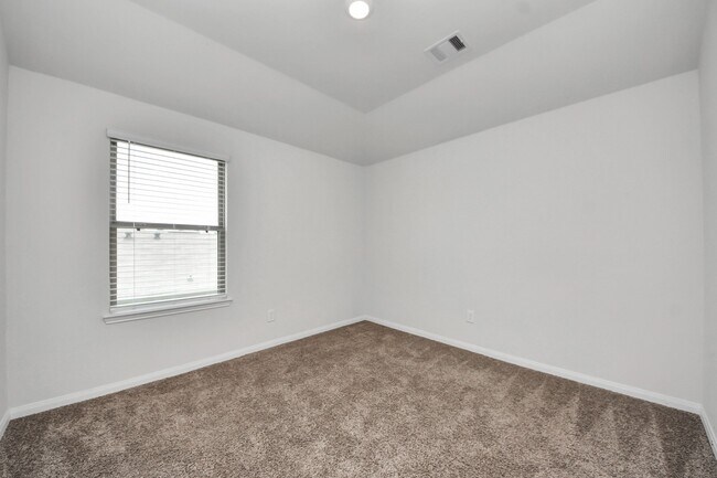 Building Photo - 15837 Roberto Clemente Ct