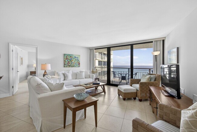 Building Photo - 3000 N Ocean Dr