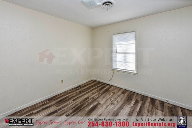 Building Photo - Charming 3 Bedroom Home Located in Coppera...