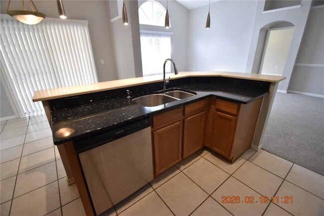 Building Photo - 2521 Clareside Dr