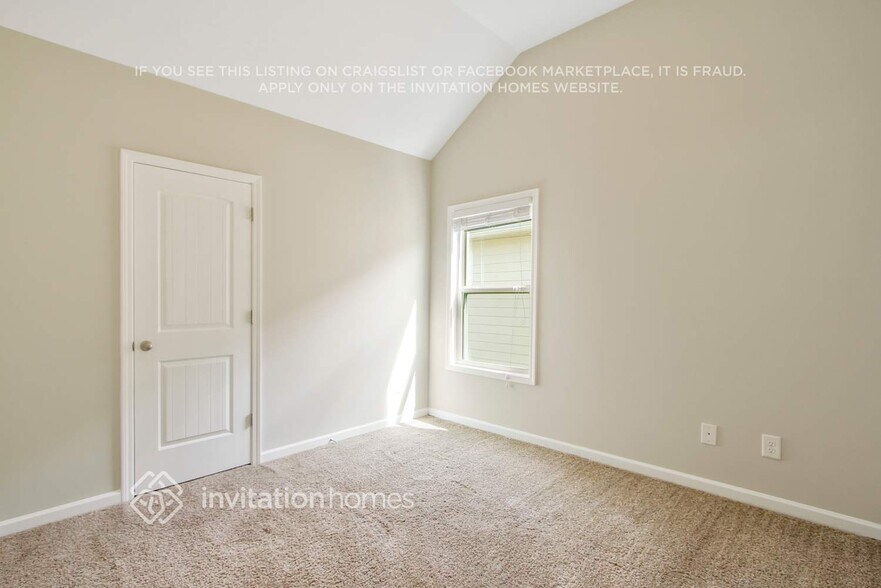 Building Photo - 2509 Oakleaf Ridge