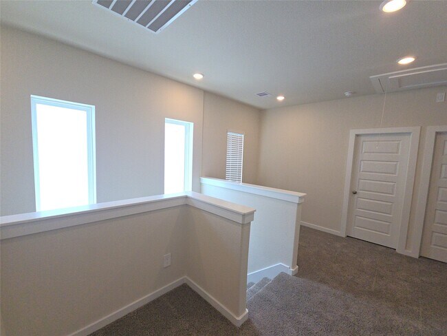 Building Photo - 4112 Good Vineyard Ln