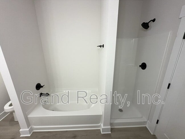 Building Photo - 5141 W Spencer Field Rd