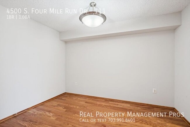 Building Photo - 4500 S Four Mile Run Dr