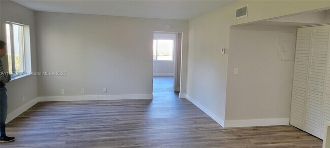 Building Photo - 4829 Sable Pine Cir