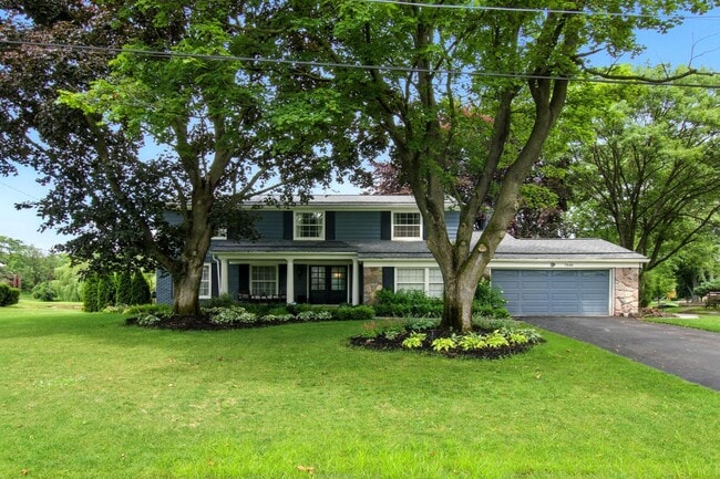 Building Photo - 5840 Sutters Ln
