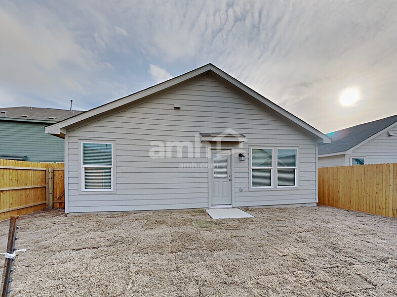 Building Photo - 10603 Varmus Dr