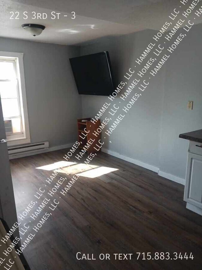 Building Photo - 22 S 3rd St