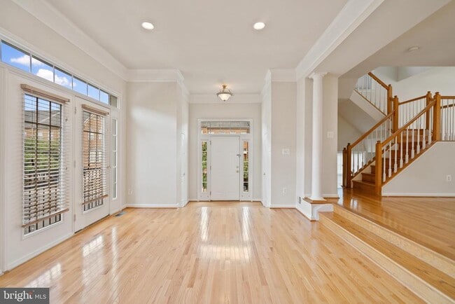 Building Photo - 43139 Royal Fern Terrace