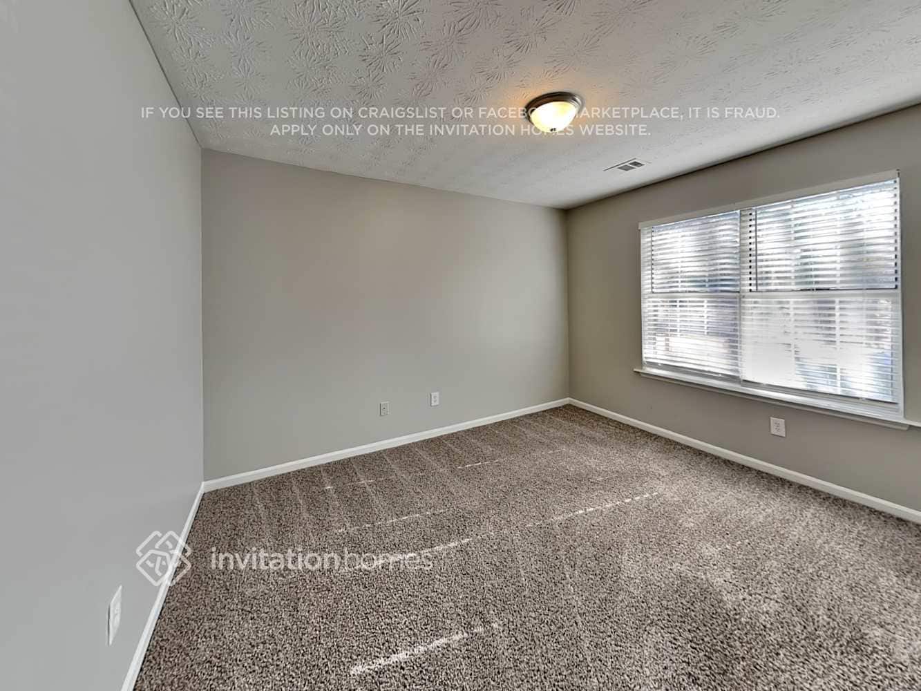 Building Photo - 60 Melton Way