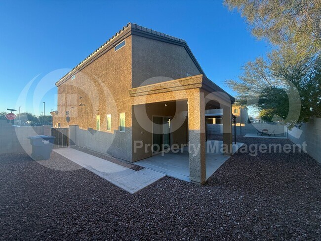 Building Photo - 8016 S Tate Loop