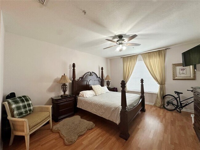 Building Photo - 5036 Shoreway Loop