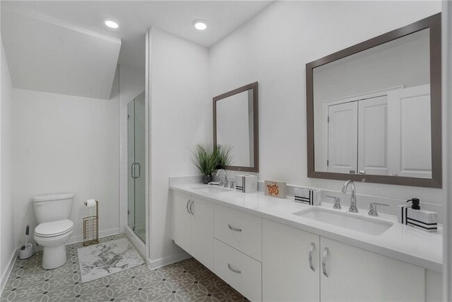 Building Photo - 371 Pratt Dr SE