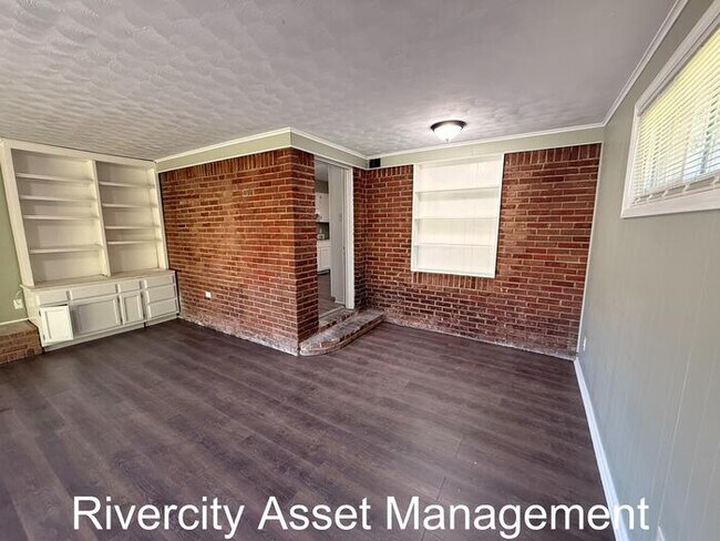 Building Photo - A Must See & Its Section 8 Friendly !!!!!!!