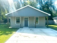 Building Photo - 2Bed 1 Bath New Construction-Muskogee OK