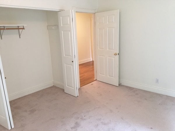 Building Photo - 3 Bedroom Chugiak Home w/ Fenced Yard!