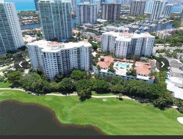 Building Photo - 20000 E Country Club Dr