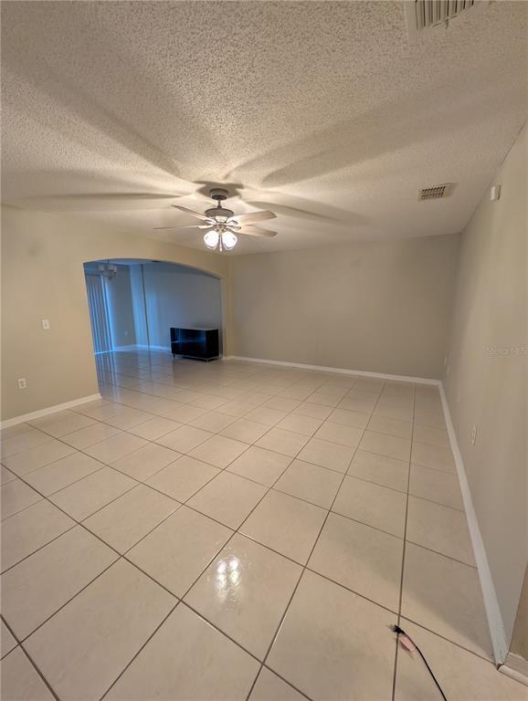 Building Photo - 4630 Ashburn Square Dr