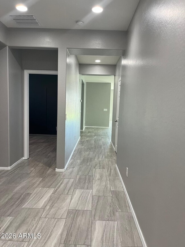 Building Photo - 8503 W Peppertree Ln