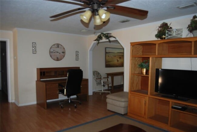 Building Photo - 4300 W Hwy 329