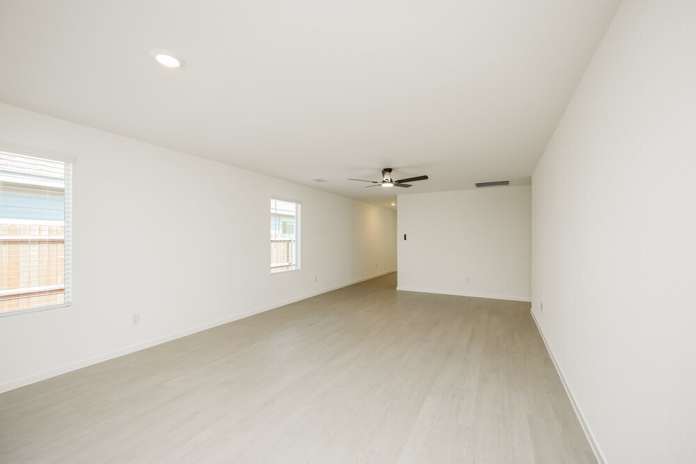 Building Photo - 1227 Maple St