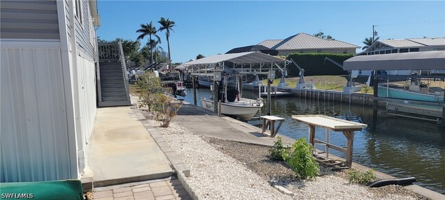 Building Photo - 4709 Kon Tiki Ln