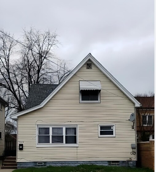 Primary Photo - 6013 Lausche Ave