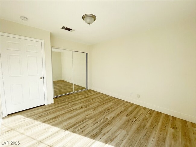 Building Photo - 7732 Crenshaw Way