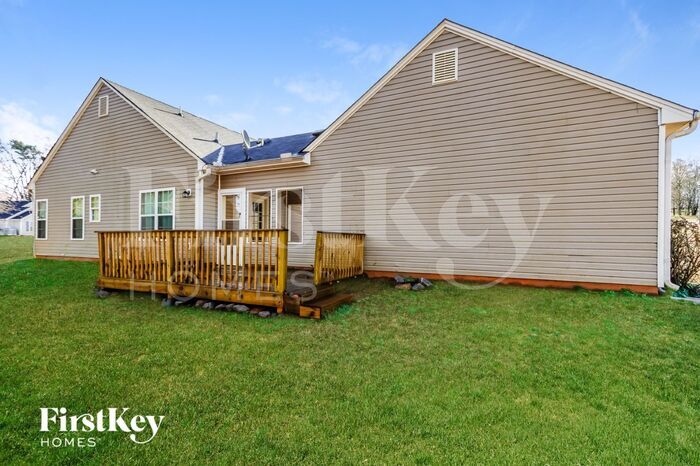 Building Photo - 1252 Clearwater Dr
