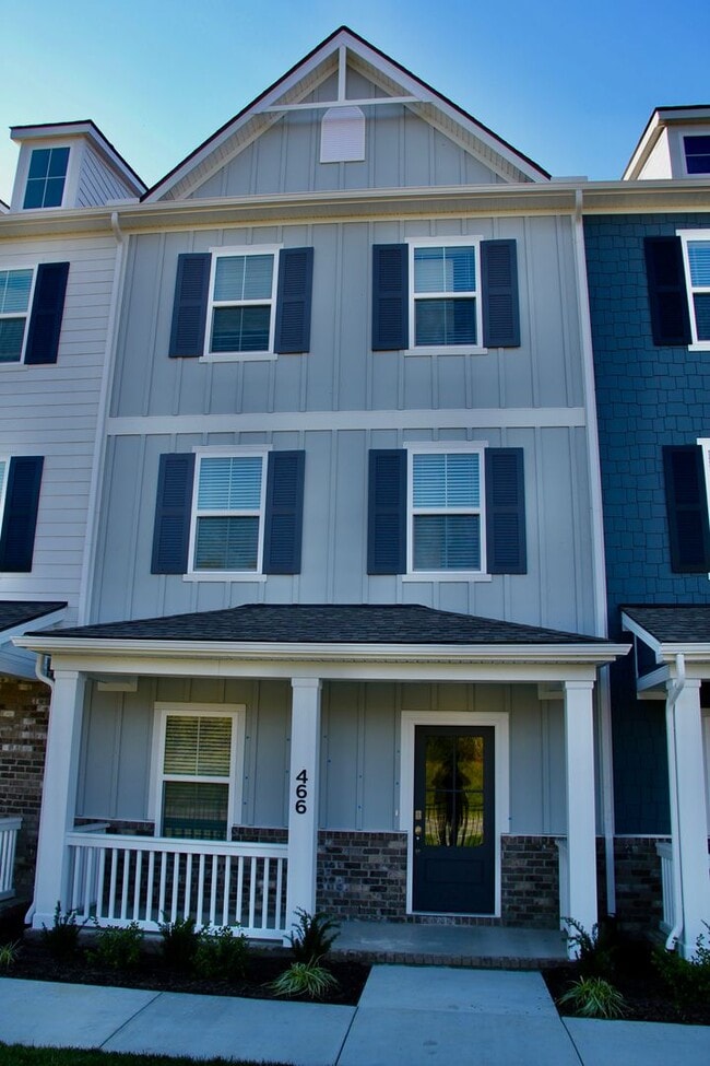 Building Photo - 466 Blair Rd