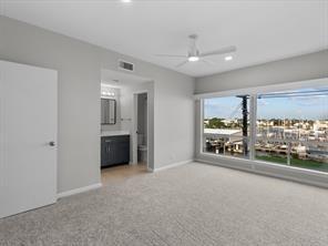 Building Photo - 1302 Marina Bay Dr