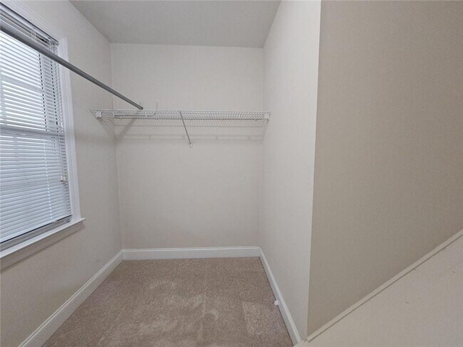 Building Photo - 1473 Mayfield Rd