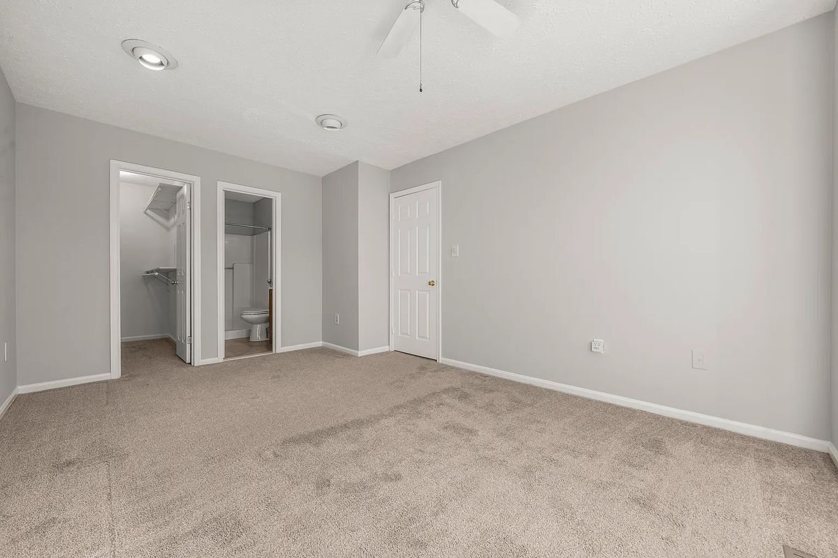 Building Photo - 4001 Bittern Ct