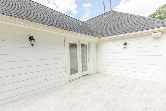 Building Photo - 3007 Smokey Hollow Dr