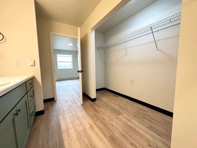 Building Photo - 515-517 Rustic Ridge Drive (Lot 5)