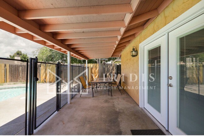 Building Photo - 4304 Milo Ave
