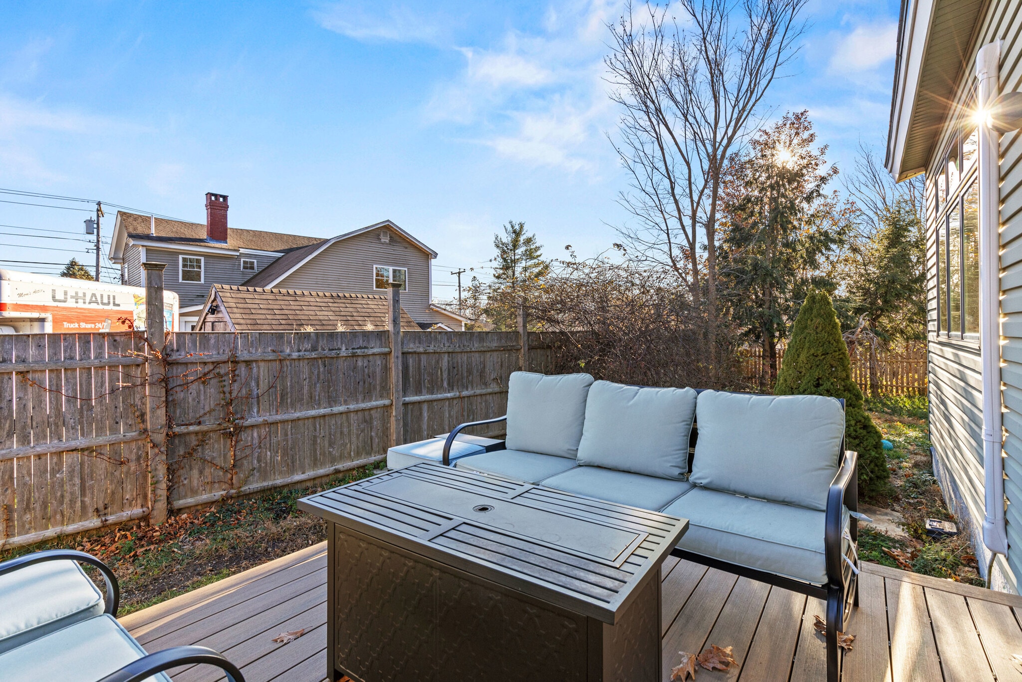 Building Photo - 18 Rosedale St