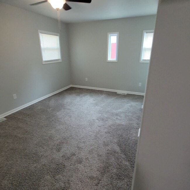 Building Photo - 1097 Himelright Blvd
