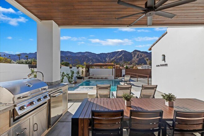 Building Photo - 51120 Avenida Navarro