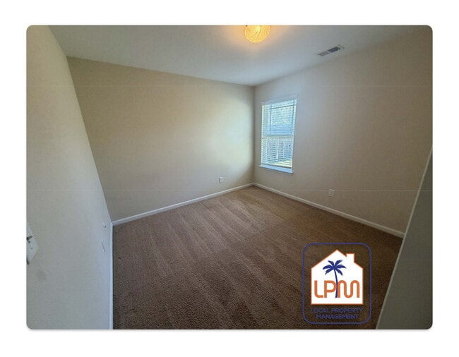 Building Photo - Charming 3-Bedroom Home with 2 Full Baths in Columbia