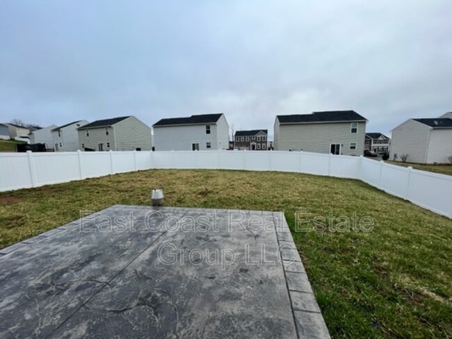 Building Photo - 216 Salida Trl