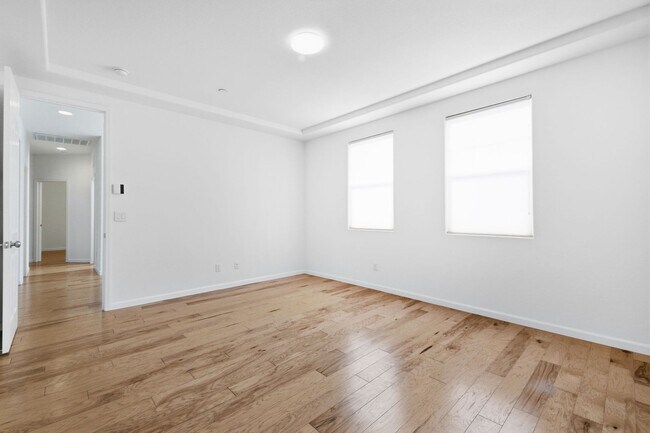 Building Photo - Impeccable 3 bedroom house in Davis Mace Ranch