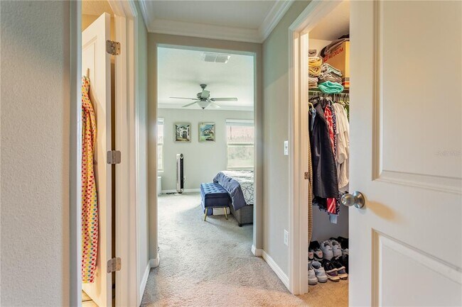 Building Photo - 23265 Willow Glen Way