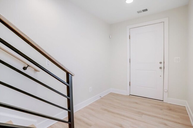 Building Photo - Beautiful Four Bedroom Abode in Brookland/...