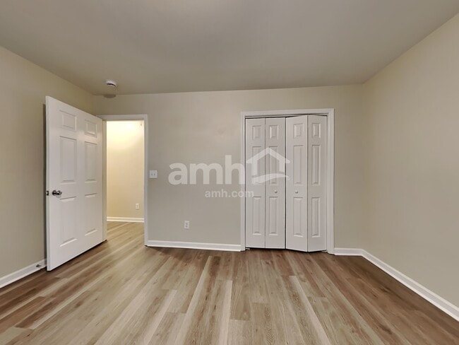 Building Photo - 5329 Deep Blue Ln