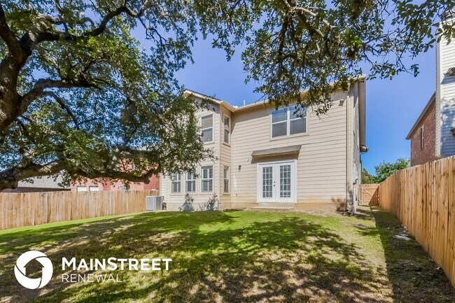 Building Photo - 802 Empresario Dr