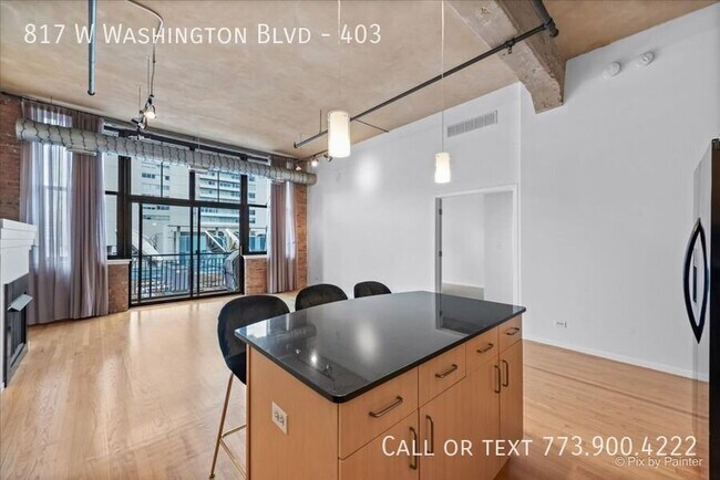 Building Photo - 817 W Washington Blvd